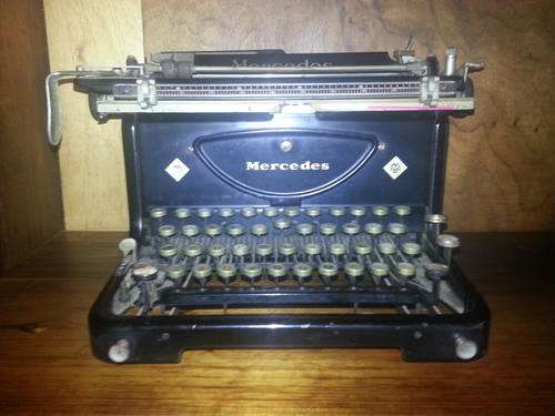 Mercedes Antique Type Writer